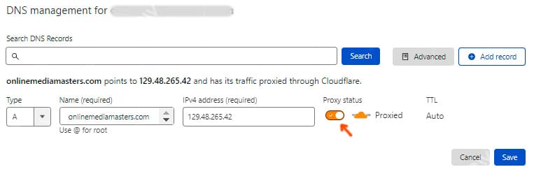 La mayoría de las funciones de Cloudflare requieren que el tráfico sea enviado a través de su CDN